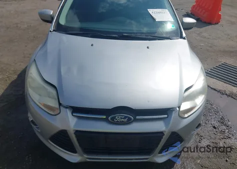 2012 Ford Focus Se из США, поврежденный, VIN 1FAHP3F2XCL106568